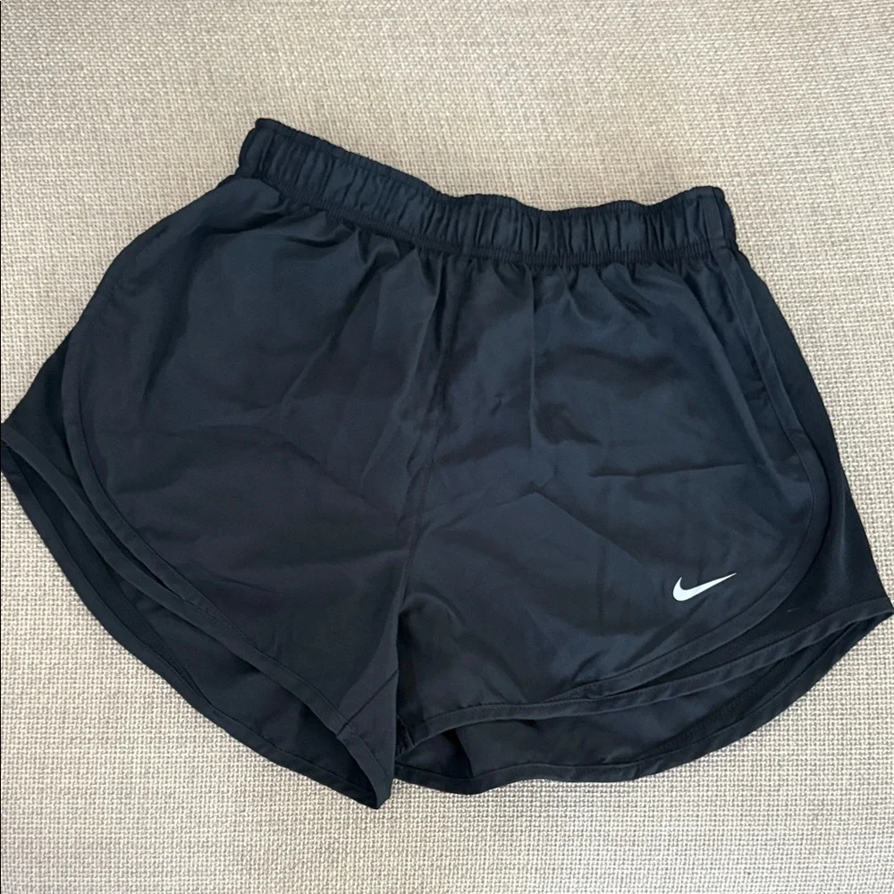 Nike Women's Black Athletic Shorts Size S